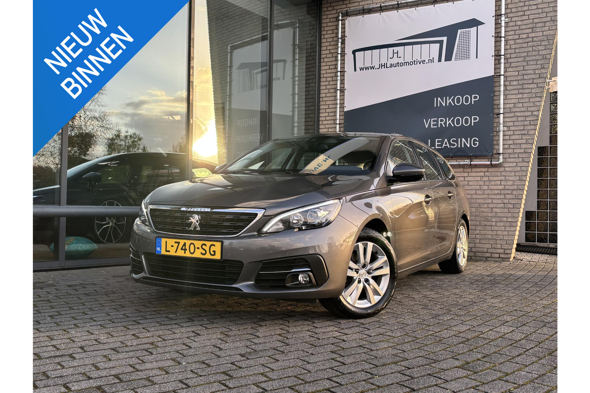 Peugeot 308 SW 1.2 PureTech*ECC*NAVI*CAM*HAAK*CRUISE*